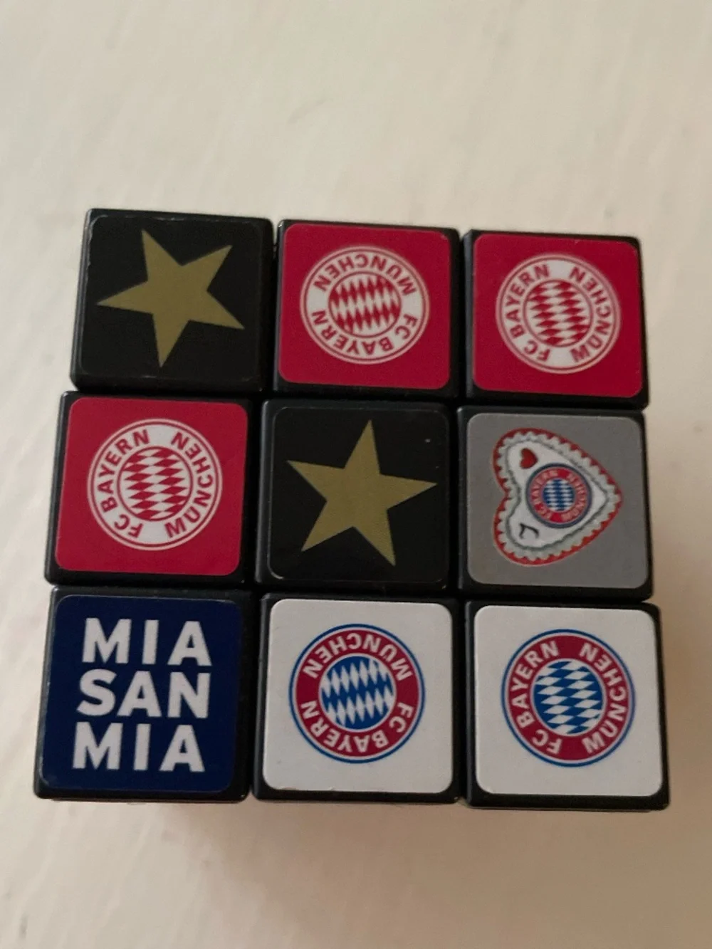 FC Bayern Munich Rubik's Cube - Memorabilia for Soccer/Football Fans